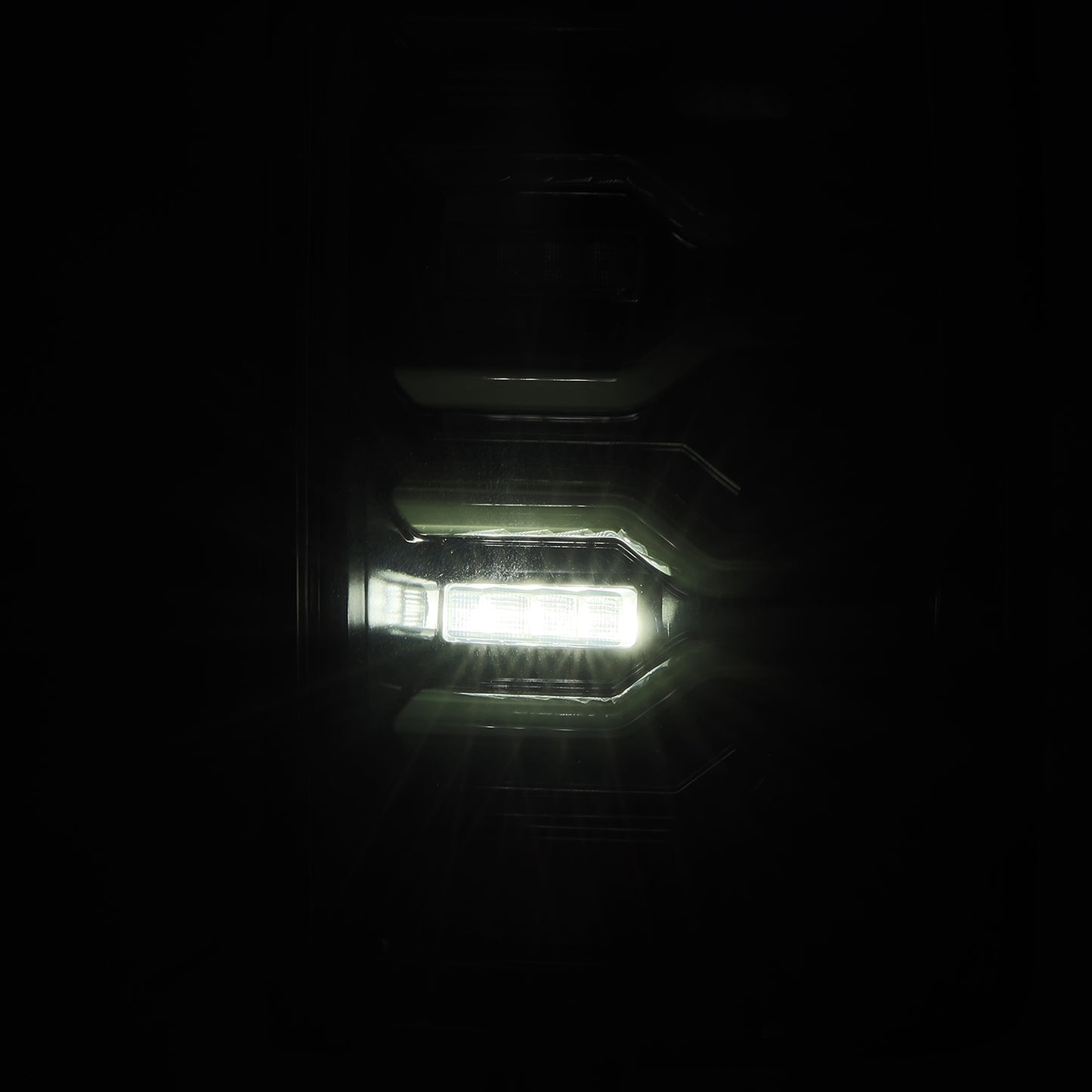 AlphaRex LUXX Series Tail Lights 02-06 Dodge Ram 1500/03-06 Dodge Ram 2500/3500